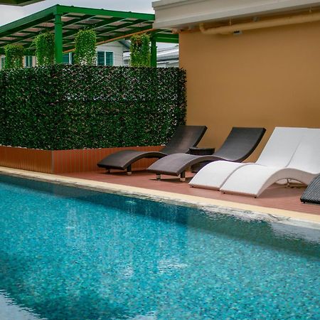 Siri Ratchadamnoen Bangkok Hotel エクステリア 写真